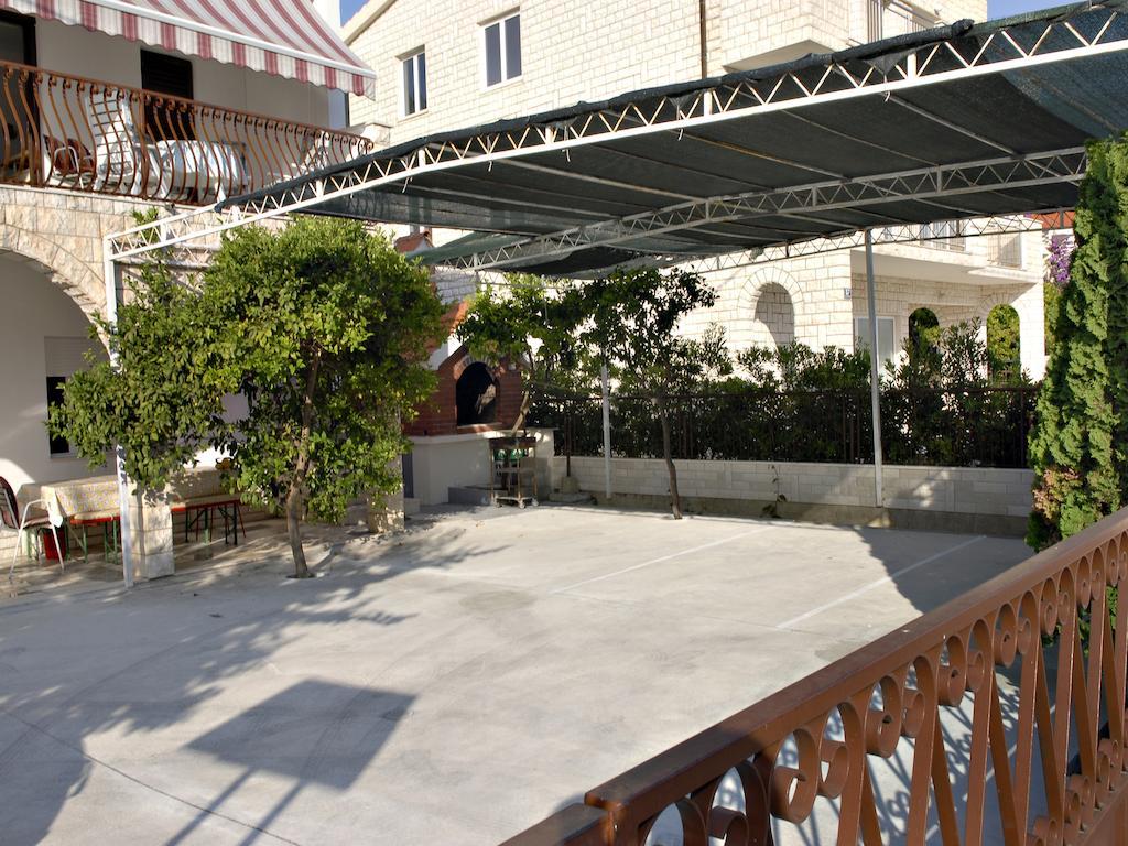Apartments Villa Tanja Podstrana Exterior foto